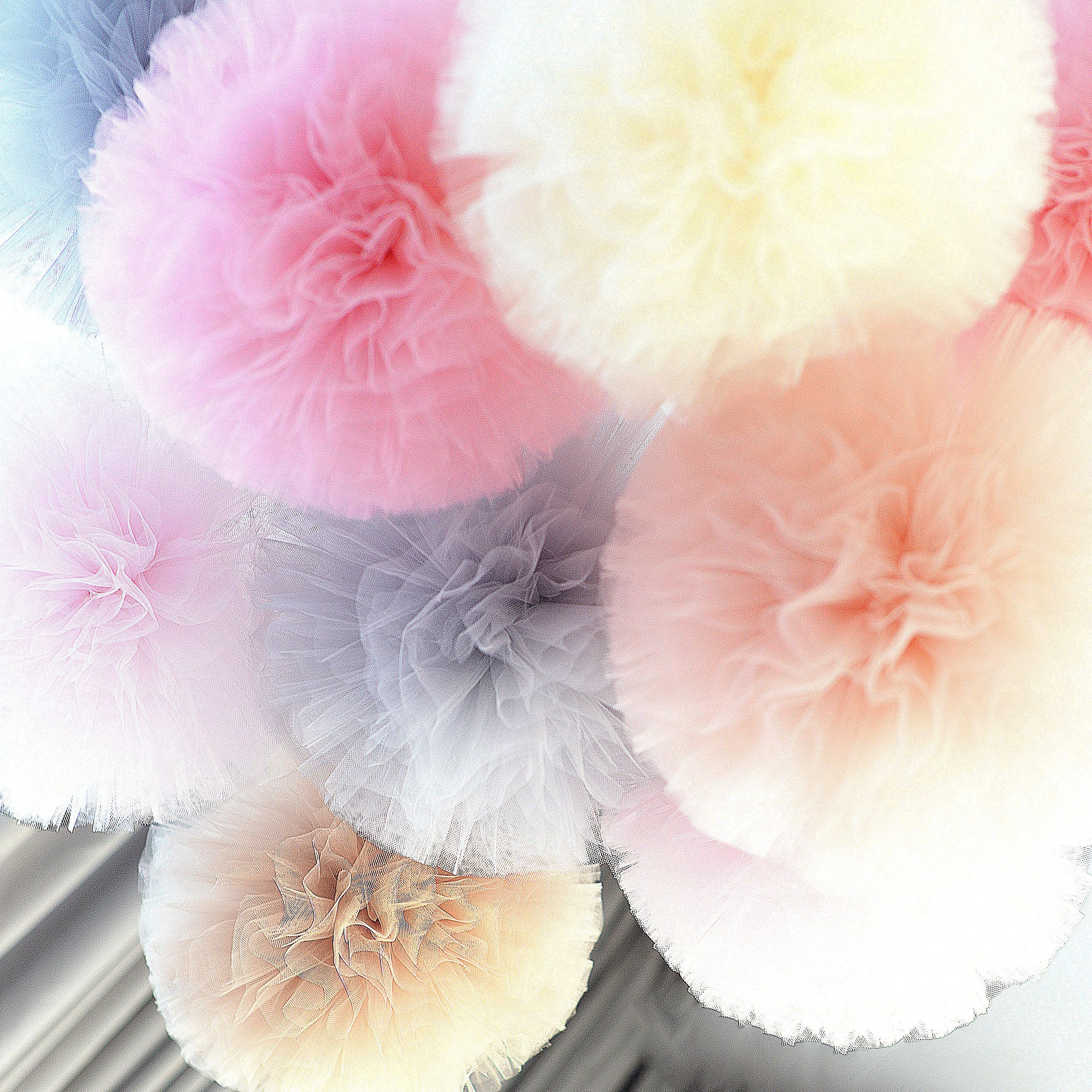 Tulle pompoms