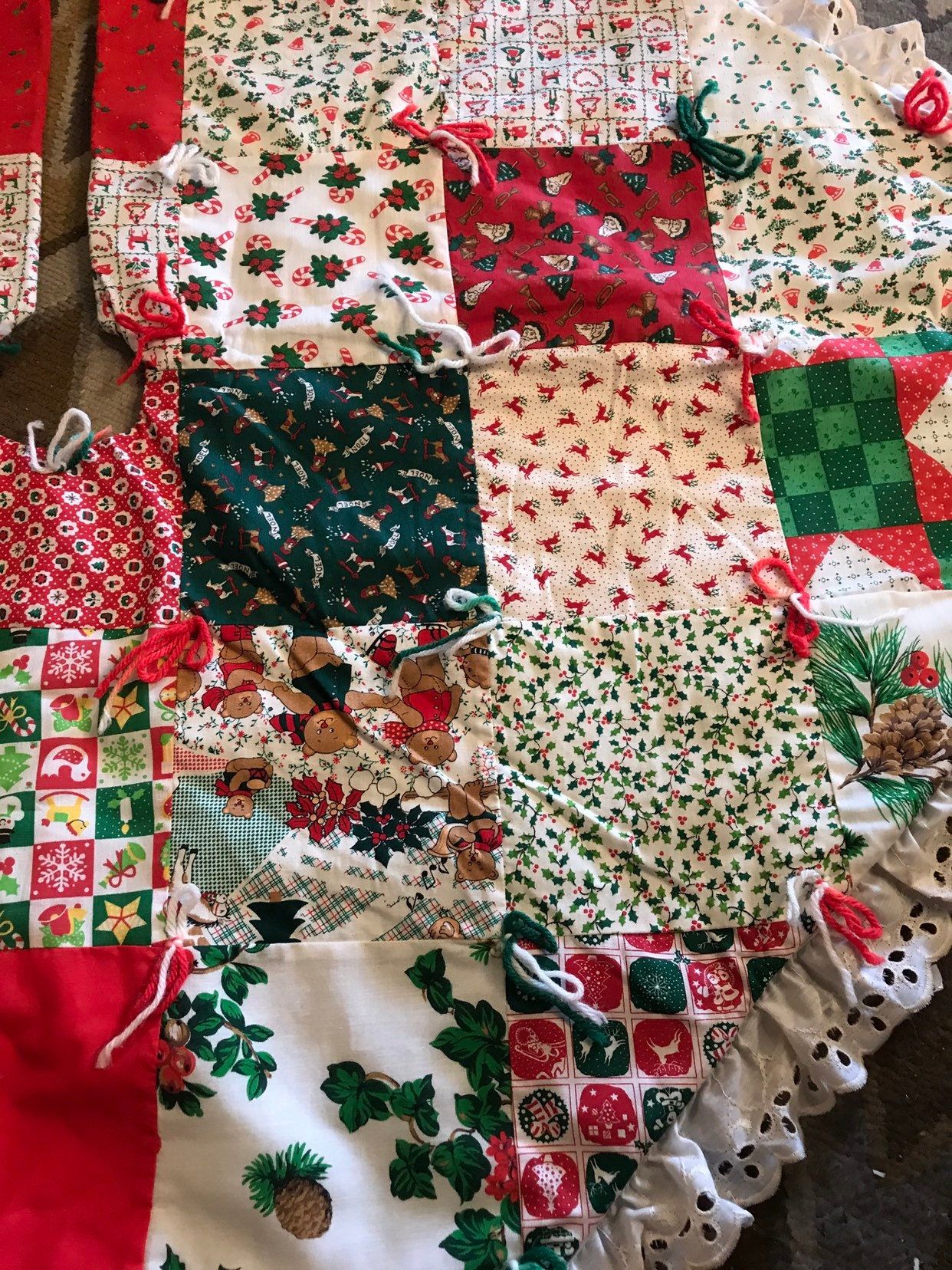 Vintage Christmas Tree Skirt