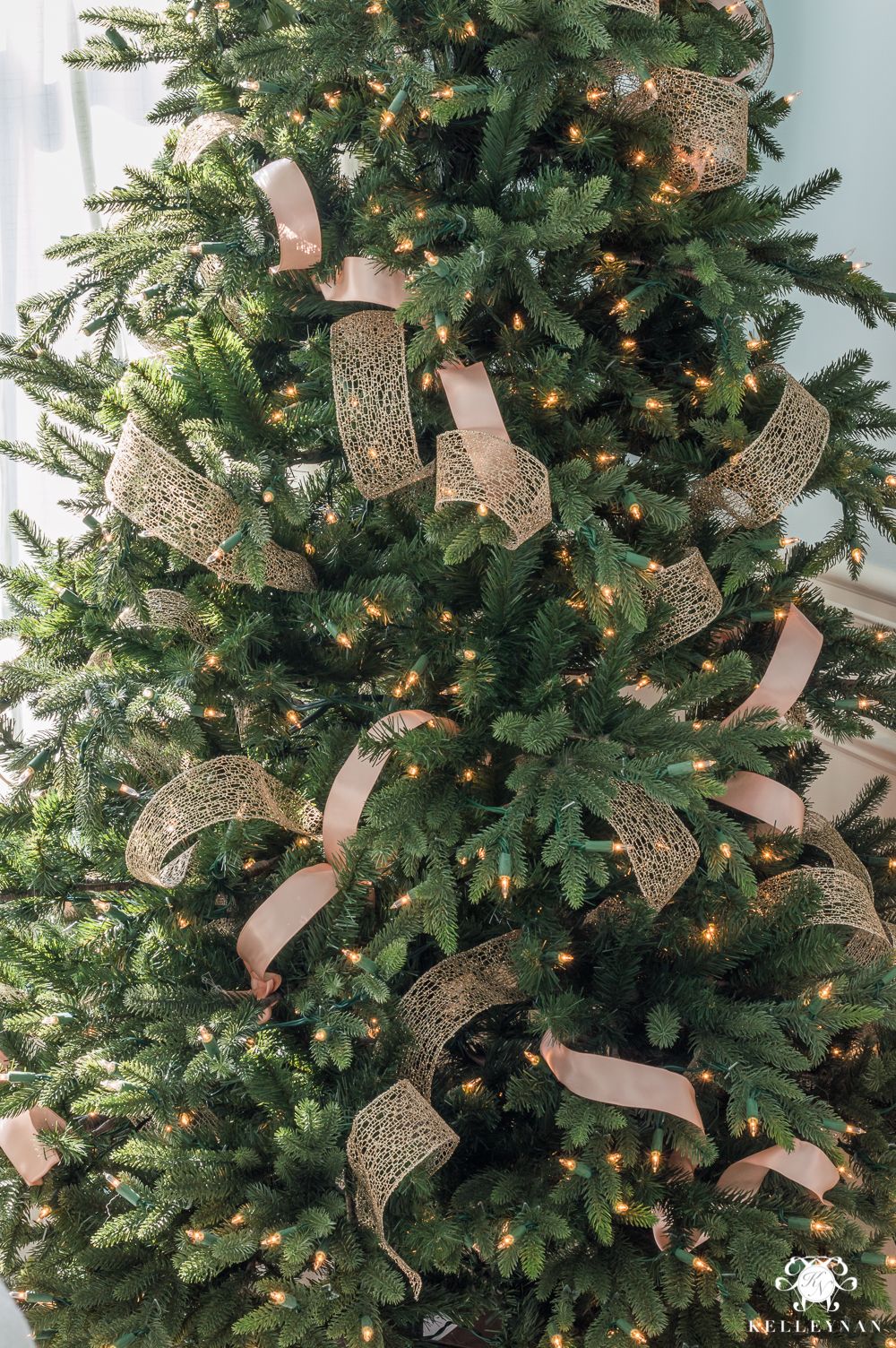 Large Ribbons on Christmas Trees